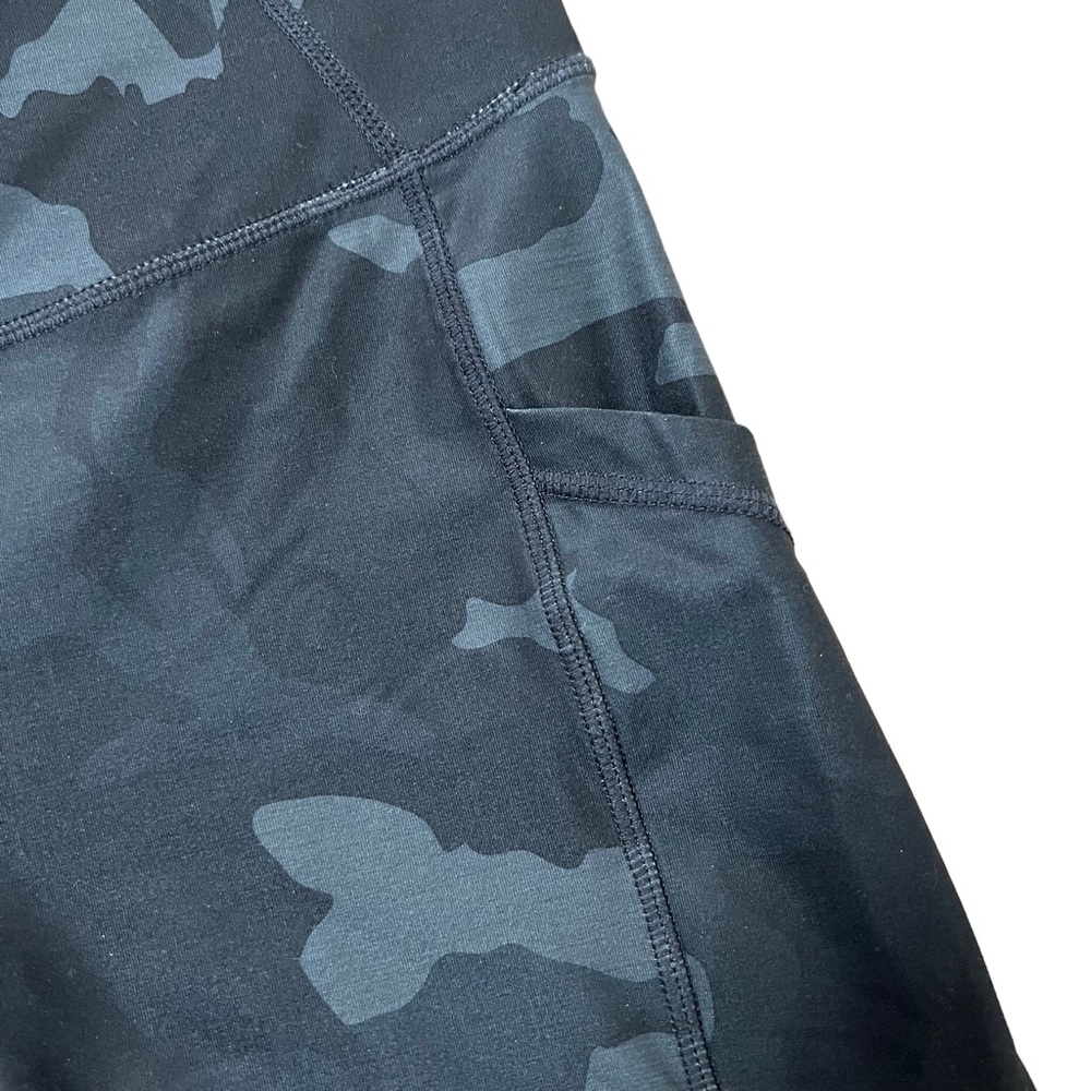 Prana Electa Shorts II Black Camo Size Small - Picture 7 of 14